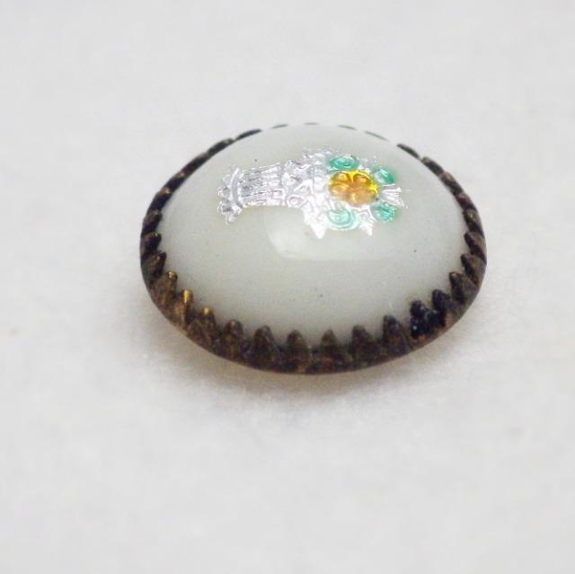 ボタン フランス 銀箔 釦 花束 ブーケ PARIS 西洋 骨董 乳白色 < ペット/手芸/園芸  ボタン フランス 銀箔 釦 花束 ブーケ PARIS 西洋 骨董 乳白色 < ペット/手芸/園芸の