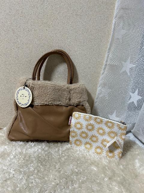 新品タグ付きLABORATORYファー付きバック& Cath Kidstonミニポーチ < ブランド 新品タグ付きLABORATORYファー付きバック& Cath Kidstonミニポーチ < ブランドの