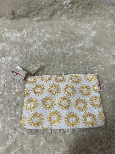 新品タグ付きLABORATORYファー付きバック& Cath Kidstonミニポーチ < ブランド 新品タグ付きLABORATORYファー付きバック& Cath Kidstonミニポーチ < ブランドの