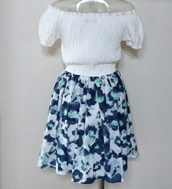 しまむら★オフショル ワンピース < ブランド しまむら★オフショル ワンピース < ブランドの