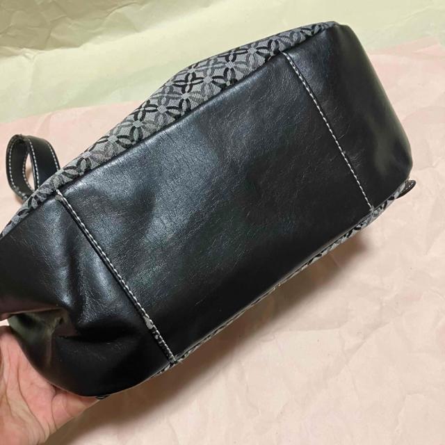 �y1�~�X�^�[�g�z�yMONO COMME CA / ���m�R���T�z �n���h�o�b�O