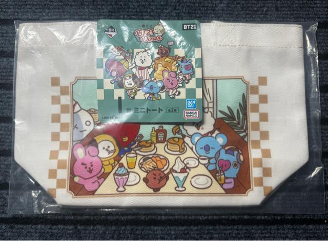 BTS BT21ミニトートバック < タレントグッズ BTS BT21ミニトートバック < タレントグッズの