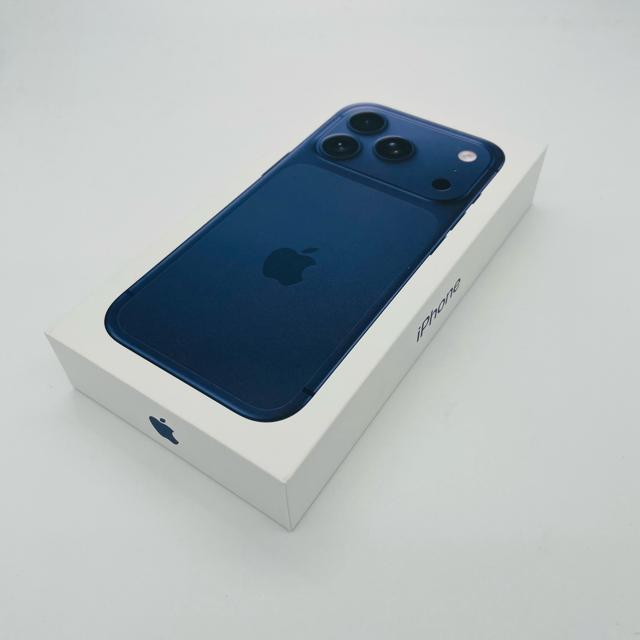 J iPhone 17 Pro 512 GB SIMt[ u[@{  Ɠd/AV 