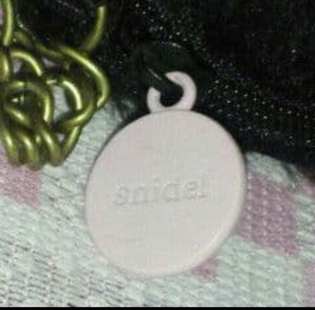 雑誌付録 snidelスナイデルチェーン付きもこもこフェイクファーミニポーチ < 女性ファッション 雑誌付録 snidelスナイデルチェーン付きもこもこフェイクファーミニポーチ < 女性ファッションの