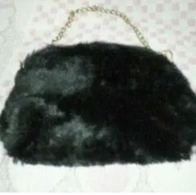 雑誌付録 snidelスナイデルチェーン付きもこもこフェイクファーミニポーチ < 女性ファッション 雑誌付録 snidelスナイデルチェーン付きもこもこフェイクファーミニポーチ < 女性ファッションの