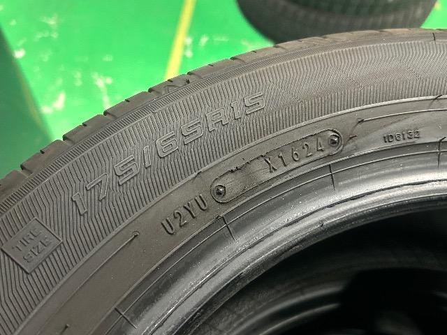 8072150)�������Í��Y�^�C���O�b�h�C���[4�{�Z�b�g�R���p�N�g�J�[�T�C�Y�A�N�A�t�B�b�g�L���[�u��175/65R15�������� �� ������/�o�C�N