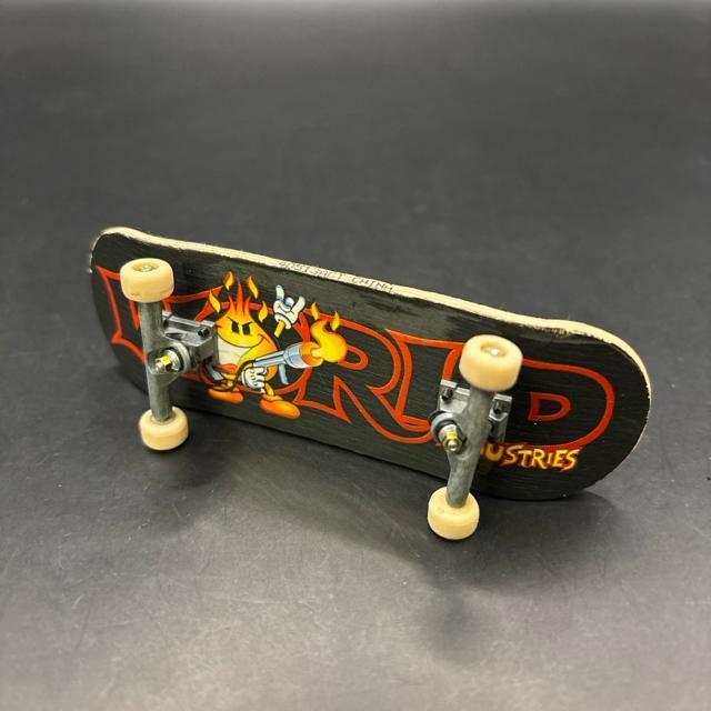 即決 TECH DECK フィンガーボード WORLD INDUSTRIES < アニメ/コミック/キャラクター 即決 TECH DECK フィンガーボード WORLD INDUSTRIES < アニメ/コミック/キャラクターの