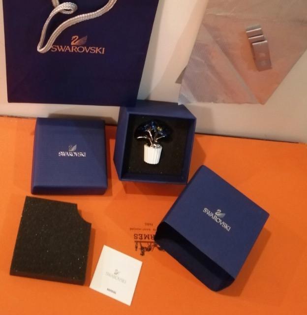 ★特価★新品未使用未開!置物!インテリアスワロフスキーSwarovski 忘れな草 刻印 < インテリア/ライフ  ★特価★新品未使用未開!置物!インテリアスワロフスキーSwarovski 忘れな草 刻印 < インテリア/ライフの