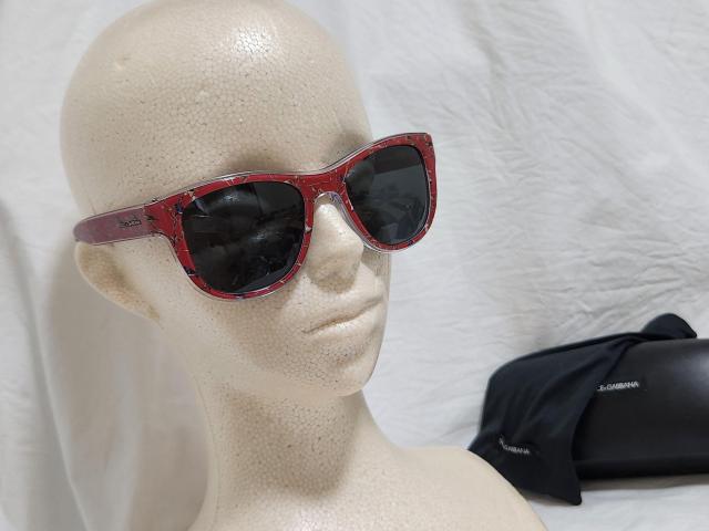 正規レア ルチェ&ガッバーナ D&G ロゴ ウェリントン ネイチャーアート mixカラーバイカラーサングラス 黒 赤 眼鏡 付属有 < ブランド  正規レア ルチェ&ガッバーナ D&G ロゴ ウェリントン ネイチャーアート mixカラーバイカラーサングラス 黒 赤 眼鏡 付属有 < ブランドの