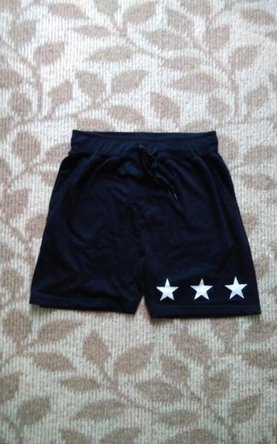 紺色のショートパンツ  Mサイズ < 女性ファッション  紺色のショートパンツ  Mサイズ  < 女性ファッションの