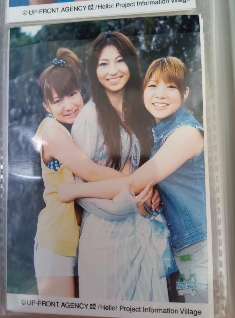 飯田圭織&辻希美&小川麻琴公式生写真 < タレントグッズ  飯田圭織&辻希美&小川麻琴公式生写真  < タレントグッズの