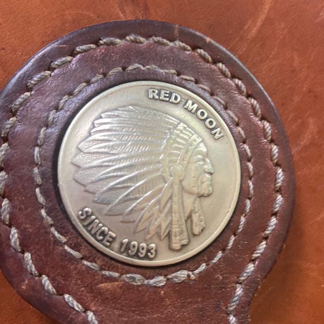 ゆうパケット送料無料 レッドムーン財布 かなり古いお品です。使用に不備はありません。定価5万円程度 < 男性ファッション  ゆうパケット送料無料 レッドムーン財布 かなり古いお品です。使用に不備はありません。定価5万円程度 < 男性ファッションの