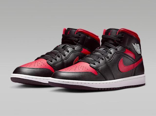 AIR JORDAN 1 MID   uh 