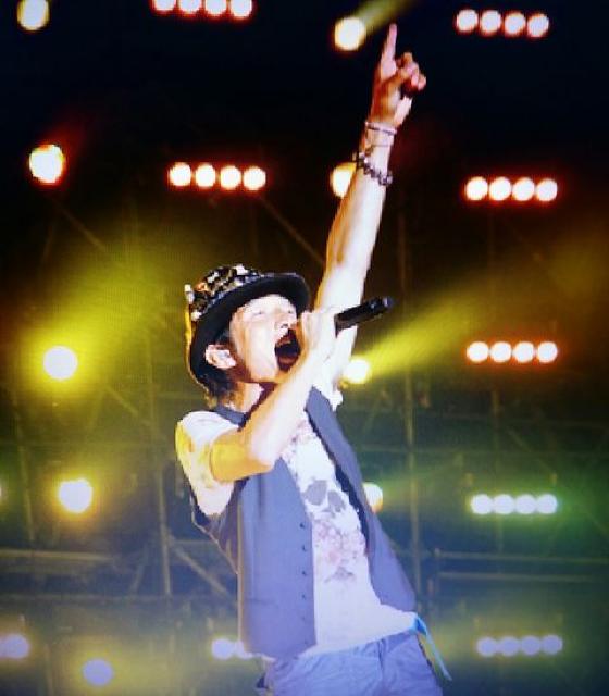 hyde、ミスチル桜井着 maxsix flower skull カットソー  < 男性ファッション  hyde、ミスチル桜井着 maxsix flower skull カットソー  < 男性ファッションの