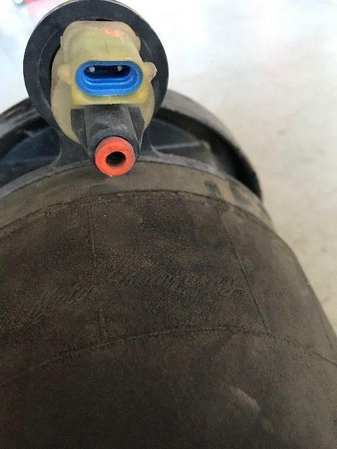 リンカーンナビゲーター03〜06エアサスリア < 自動車/バイク リンカーンナビゲーター03〜06エアサスリア < 自動車/バイク