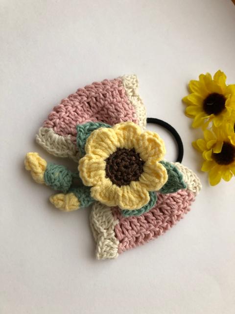 ハンドメイド ヘアゴム 大きめ リボン 満開ひまわり&つぼみ♪ < 女性ファッション  ハンドメイド ヘアゴム 大きめ リボン 満開ひまわり&つぼみ♪ < 女性ファッションの