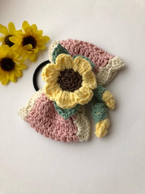 ハンドメイド ヘアゴム 大きめ リボン 満開ひまわり&つぼみ♪ < 女性ファッション  ハンドメイド ヘアゴム 大きめ リボン 満開ひまわり&つぼみ♪ < 女性ファッションの