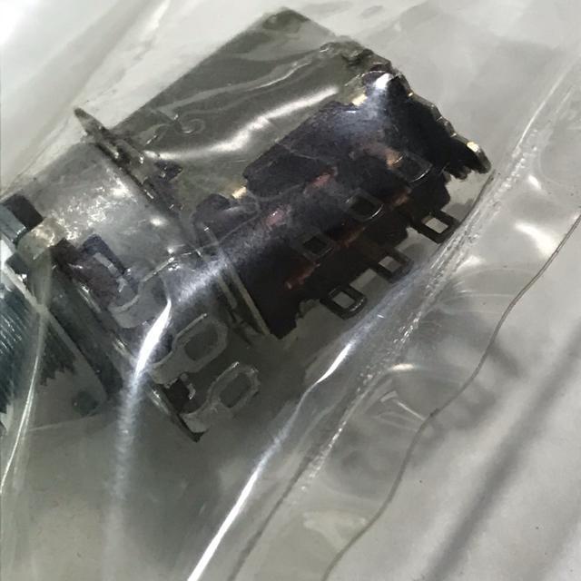 ポット プッシュ-プル 500KB Bカーブ エレキギター用 < ホビー  ポット プッシュ-プル 500KB Bカーブ エレキギター用 < ホビーの