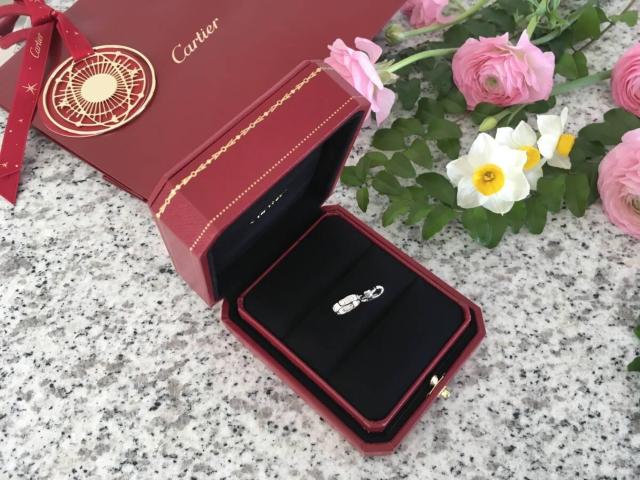 ★正規品★Cartier★カルティエネックレス&ベビーラブフルダイヤ7Pペンダントトップ★送料込み < ブランド  ★正規品★Cartier★カルティエネックレス&ベビーラブフルダイヤ7Pペンダントトップ★送料込み < ブランドの