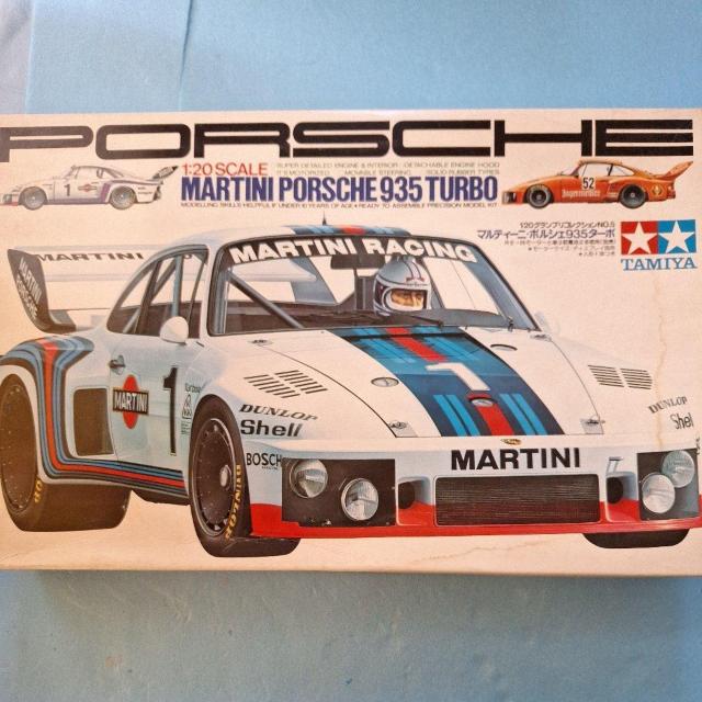 1/20タミヤ、マルティニ・ポルシェ935ターボ【モーターライズ】 < ホビー  1/20タミヤ、マルティニ・ポルシェ935ターボ【モーターライズ】  < ホビーの
