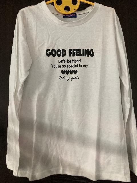 BLING GIRLS/カットソー&未使用Vネックカーディガン < キッズ/ベビー BLING GIRLS/カットソー&未使用Vネックカーディガン < キッズ/ベビーの