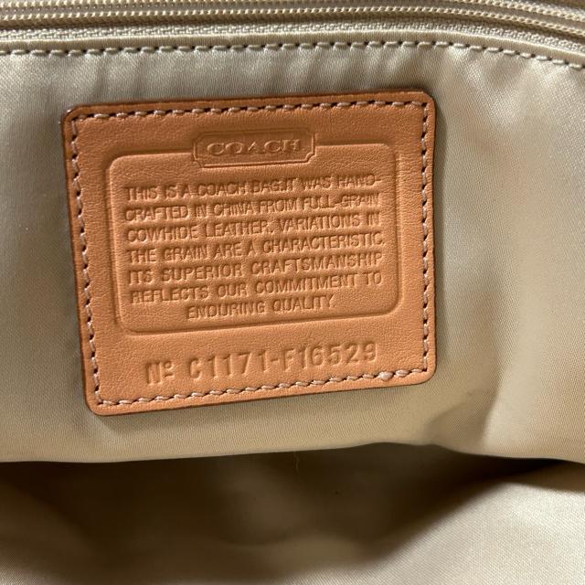 i COACH R[` F16529 pC\ yls U[ nhobO V_[obO |  uh 