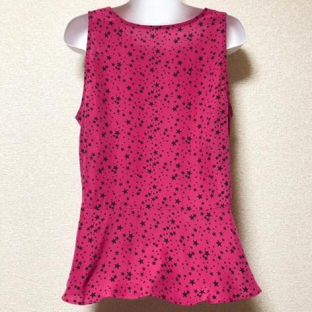 【新品/GU/L】星柄ペプラムノースリカットソー < ブランド  【新品/GU/L】星柄ペプラムノースリカットソー < ブランドの