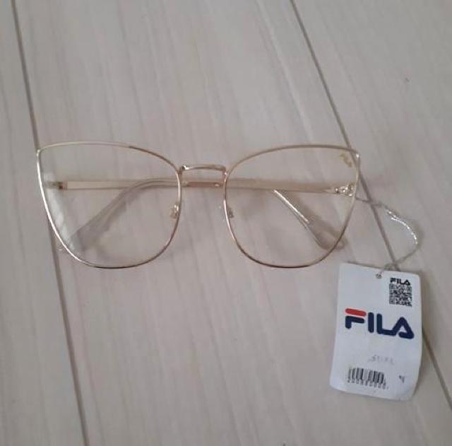 新品■FILA フィラ◆ゴールドフレームニッケル合金 伊達メガネ◆紫外線透過率1.0%以下 < ブランド  新品■FILA フィラ◆ゴールドフレームニッケル合金 伊達メガネ◆紫外線透過率1.0%以下  < ブランドの