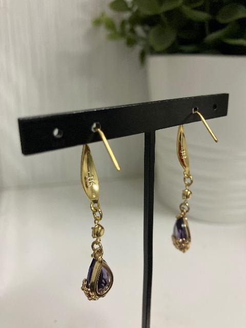 ハンドメイド しずくのチャームを使用したピアス < 女性ファッション  ハンドメイド しずくのチャームを使用したピアス < 女性ファッションの