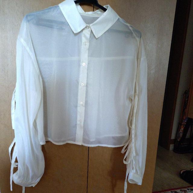 GIeeful リボン付き ラメ シアー シャツ < 女性ファッション  GIeeful リボン付き ラメ シアー シャツ  < 女性ファッションの