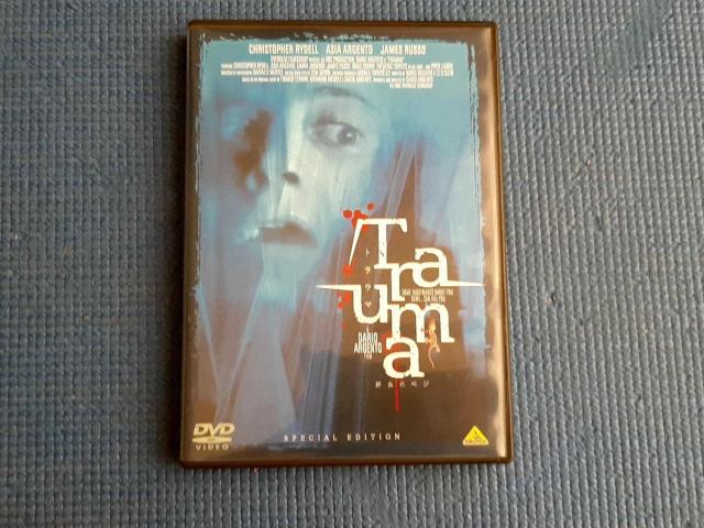 セル版 DVD トラウマ 鮮血の叫び スペシャル・エディション < CD/DVD/ビデオ セル版 DVD トラウマ 鮮血の叫び スペシャル・エディション < CD/DVD/ビデオの