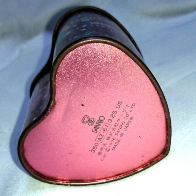1976年 レア キキララ 缶 小物入れ 初期 サンリオ 昭和 レトロ < おもちゃ  1976年 レア キキララ 缶 小物入れ 初期 サンリオ 昭和 レトロ < おもちゃの