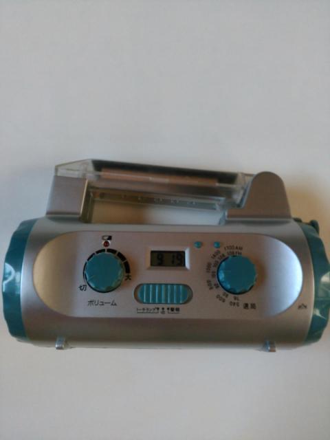 ☆☆多機能  グローリーラジオライト 懐中電灯 ソーラー付  < 家電/AV  ☆☆多機能  グローリーラジオライト 懐中電灯 ソーラー付  < 家電/AVの