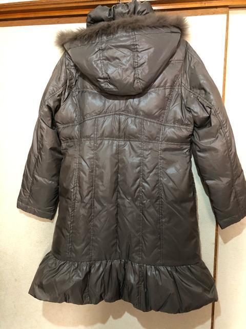 Nobile ノービレ ダウンコート ブルーフォックス 裾フリル調 M < 女性ファッション  Nobile ノービレ ダウンコート ブルーフォックス 裾フリル調 M < 女性ファッションの