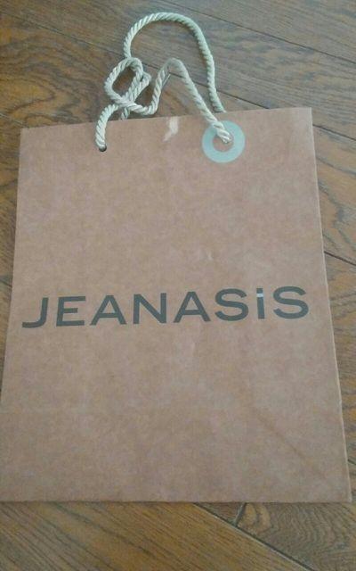 JEANASIS ショップ袋 24×29 美品 < 女性ファッション  JEANASIS ショップ袋 24×29 美品  < 女性ファッションの