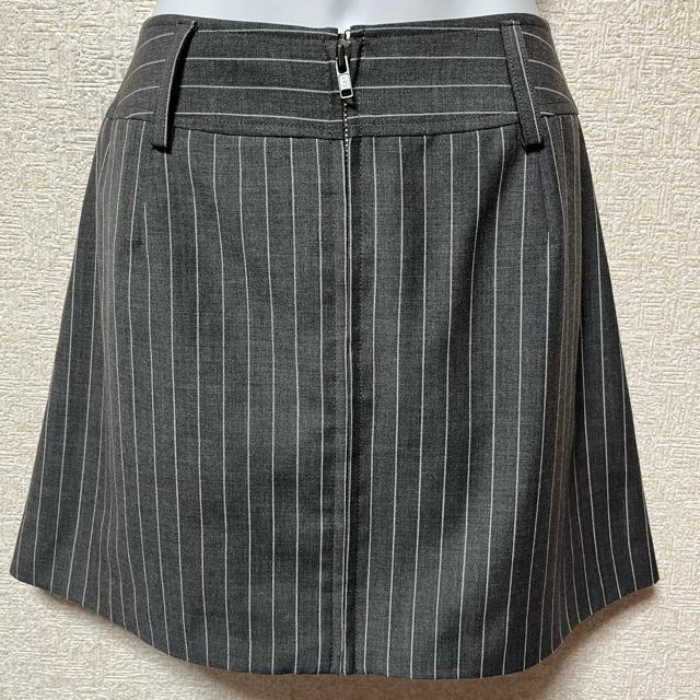 【新品/VIVAYOU】フロントジップストライプ柄ミニスカート < ブランド  【新品/VIVAYOU】フロントジップストライプ柄ミニスカート < ブランドの