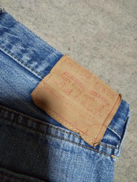 vintage 古着 LEVI'S リーバイス カットオフ デニムパンツ ジーンズ W29程 Sサイズ リペア 501 USA製 < ブランド  vintage 古着 LEVI'S リーバイス カットオフ デニムパンツ ジーンズ W29程 Sサイズ リペア 501 USA製 < ブランドの