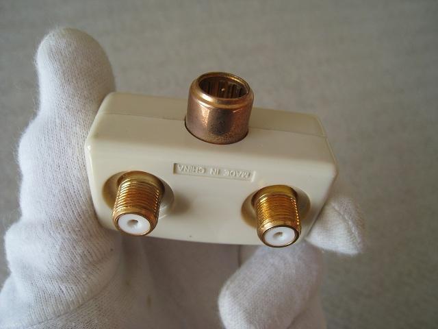 ☆ 分配器 ☆ マスプロ電工 ☆ テレビ用2分配器 < 家電/AV ☆ 分配器 ☆ マスプロ電工 ☆ テレビ用2分配器 < 家電/AVの