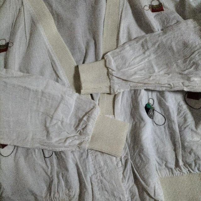 WPbg@J[fBK@@LTCY  t@bV 