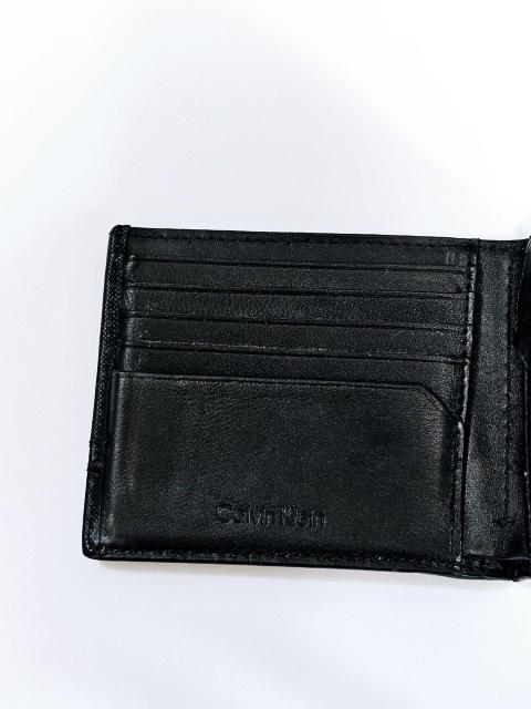 CK �J���o���N���C�� 2�܂� ���z �� CALVIN KLEIN �� �u�����h�� 