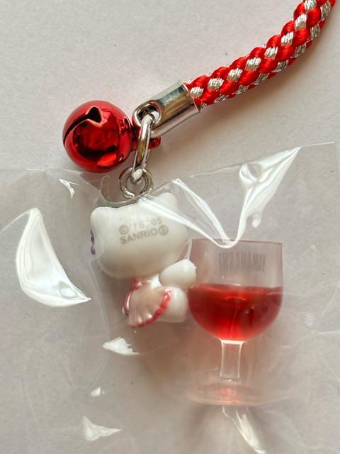 ハローキティ★2006★山梨限定★ワイン 赤ver.★根付け < 家電/AV ハローキティ★2006★山梨限定★ワイン 赤ver.★根付け < 家電/AVの