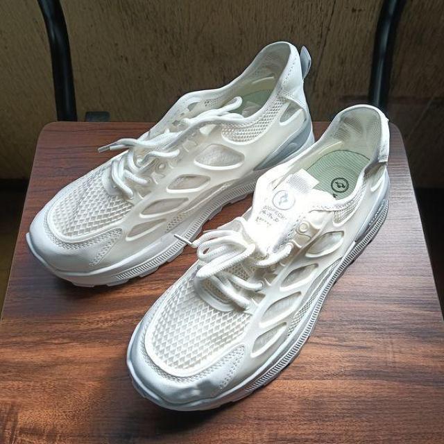 �V�i 24cm ���f�B�[�X �X�j�[�J�[ �z���C�g �V���[�Y �C �J�W���A��  �� �����t�@�b�V������ 