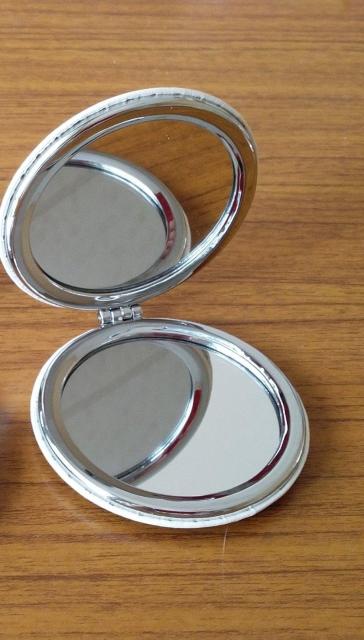 �_�C�������h�A�[�g���L���L�����E���h�̃L���L���R���p�N�g�~���[(�u���[) �� �����t�@�b�V������ 