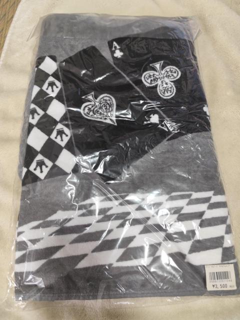 AMNESIA アムネシア オリジナル フードタオル トランプ柄 蝶デザイン < アニメ/コミック/キャラクター AMNESIA アムネシア オリジナル フードタオル トランプ柄 蝶デザイン < アニメ/コミック/キャラクターの