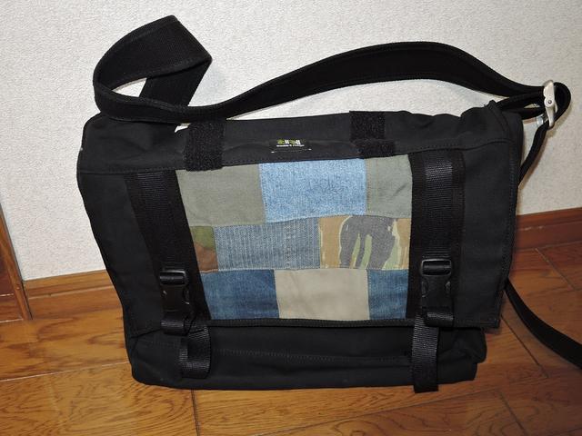 新品DOUBLE R HAMPUダブルアールハンプメッセンジャーバッグ鞄 < 男性ファッション 新品DOUBLE R HAMPUダブルアールハンプメッセンジャーバッグ鞄 < 男性ファッションの