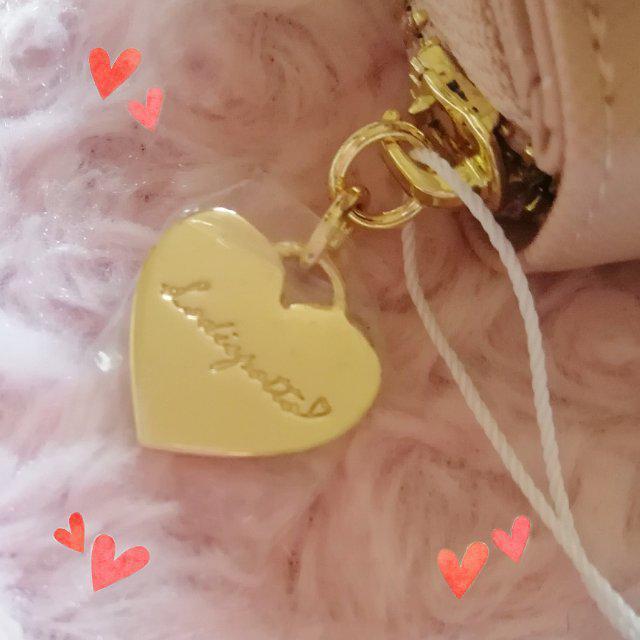 新品☆ロディスポット*フラワーカット財布 < ブランド 新品☆ロディスポット*フラワーカット財布 < ブランドの