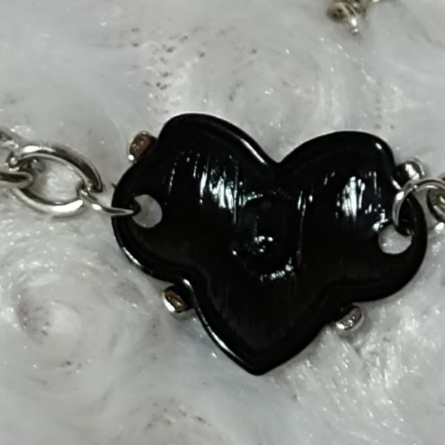 ROMWE★新品★茨に縛られたハートのネックレス < 女性アクセサリー/時計  ROMWE★新品★茨に縛られたハートのネックレス < 女性アクセサリー/時計の