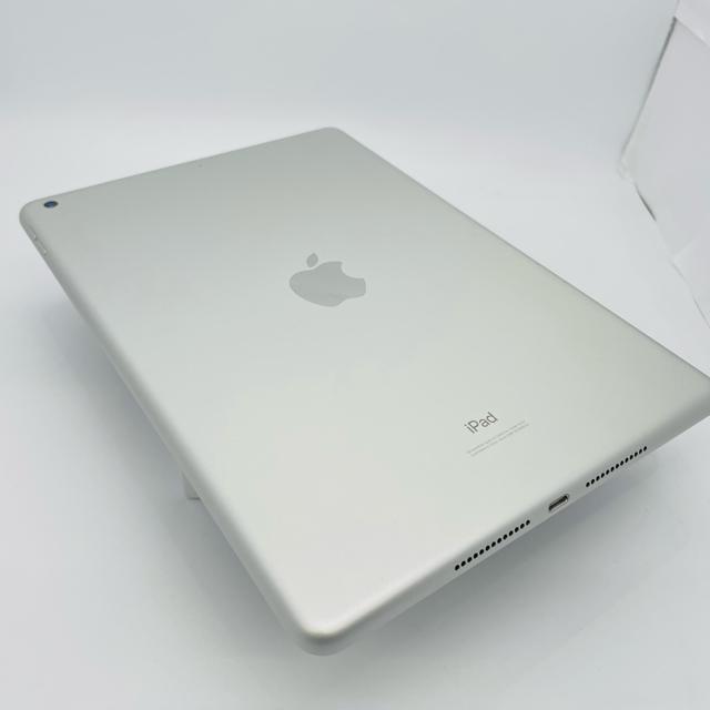 A 電池88% iPad 7 第7世代 32 GB Wi-Fi シルバー 本体 < PC本体/周辺機器 A 電池88% iPad 7 第7世代 32 GB Wi-Fi シルバー 本体 < PC本体/周辺機器の