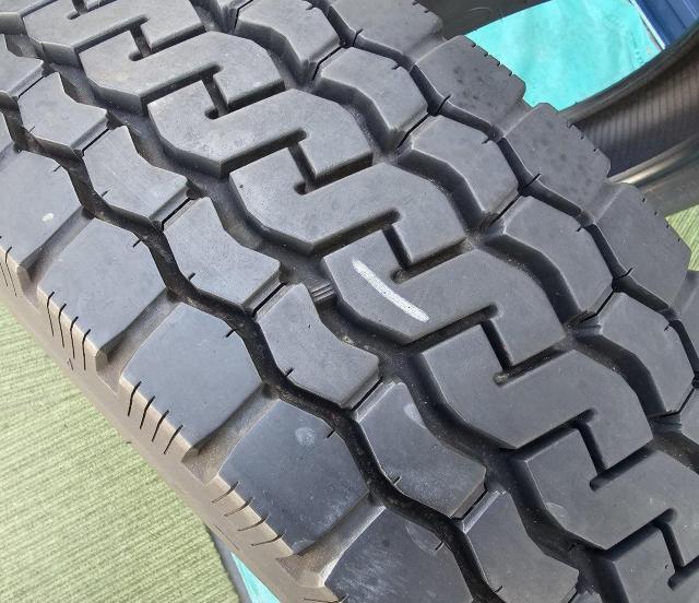 �o���a�I215/70R17.5 118/116 L LT 17�C���`�u���a�X�g�� DURAVIS M804 �^�C���̂�4�{�Z�c�g �� ������/�o�C�N