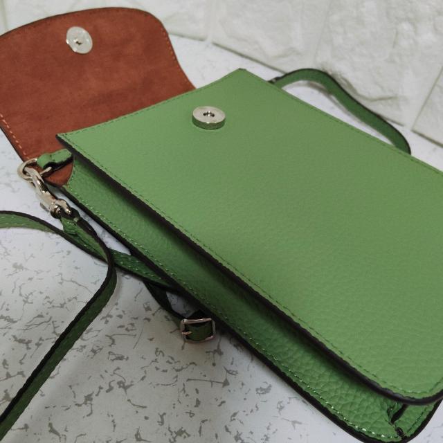 �V�i COACH �@�t�H�[���N���X�{�f�B�o�b�O�@�X�}�z�V�����_�[ �@�΂߂���OK�B�j�����p�B �� �u�����h�� 